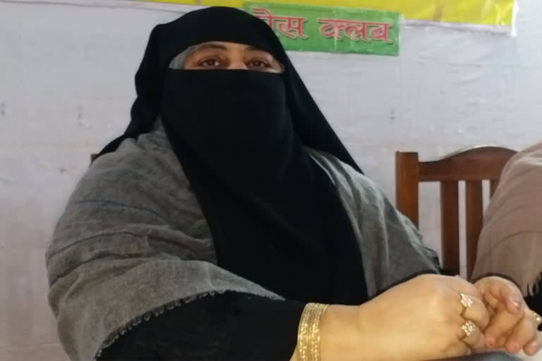 reward of 25 thousand declared on Atiq Ahmed's wife,  Case registered in Umesh Pal murder case