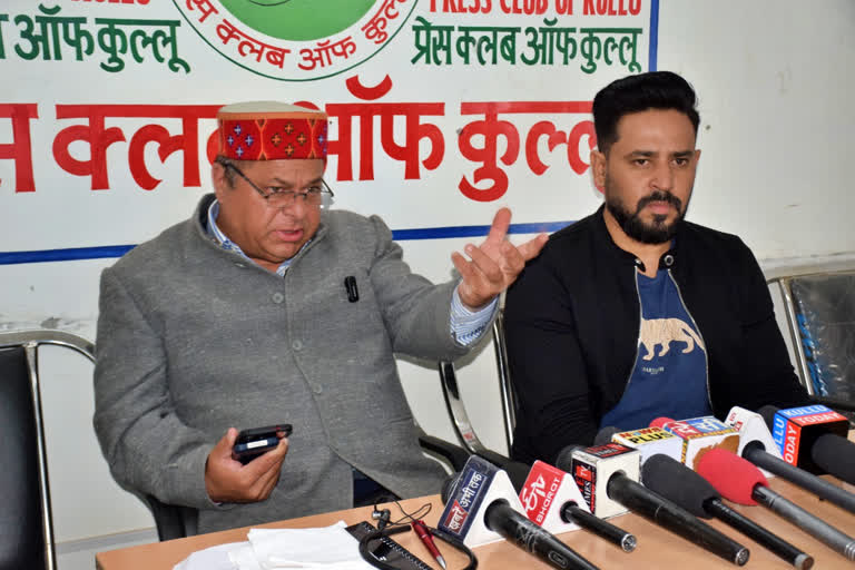 Press conference of Fruit Wine Maker Association in Kullu