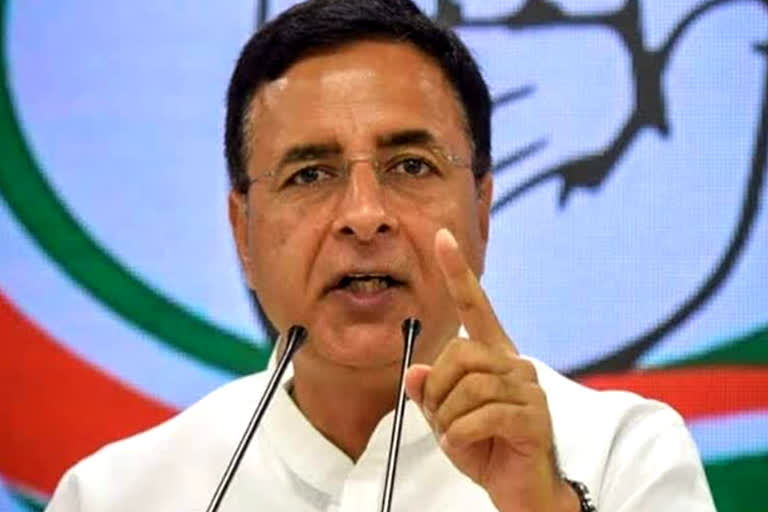 Randeep Singh Surjewala on CM Manohar Lal