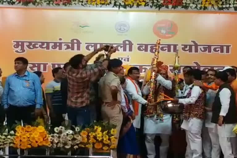 cm shivraj singh chauhan in khargone