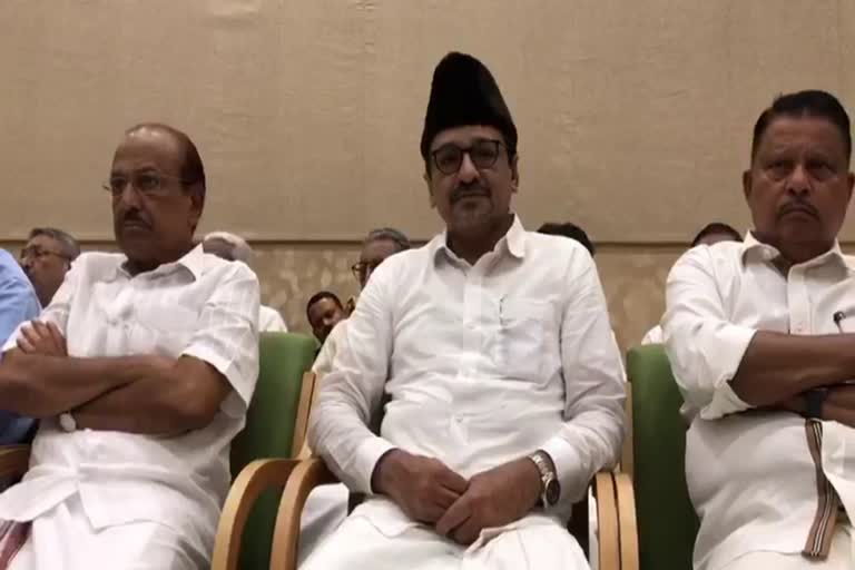 leauge kunjalikkutty  കുഞ്ഞാപ്പ  muslim league leader PK kunhalikutty  കുഞ്ഞാലിക്കുട്ടിയെ പരിഗണിച്ചില്ല  ലീഗ് നേതൃത്വം തുടരും  എങ്കിലും സര്‍വശക്തനായി കുഞ്ഞാപ്പ  കുഞ്ഞാപ്പ  ജനറല്‍ സെക്രട്ടറി  മുസ്‌ലിം ലീഗ്  പികെ കുഞ്ഞാലിക്കുട്ടി  സാദിഖലി ശിഹാബ് തങ്ങള്‍  kerala news updates  latest news in kerala