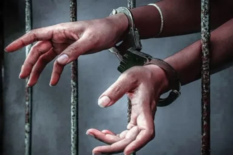 CBI Arrests Tamil Nadu Man Involved in Child Sexual Abuse Material  ഇന്‍റര്‍നെറ്റിലൂടെ ലൈംഗിക അതിക്രമം  തമിഴ്‌നാട്ടില്‍ ഒരാള്‍ അറസ്റ്റില്‍  അശ്ലീല ദൃശ്യങ്ങള്‍ പ്രചരിക്കുന്നയാള്‍ അറസ്റ്റില്‍  സിബിഐ  ലൈംഗികദുരുപയോഗം  ഇന്‍റര്‍നെറ്റ് കെണികളില്‍ നിന്ന് സുരക്ഷിതരാകാം  news updates  latest news in kerala