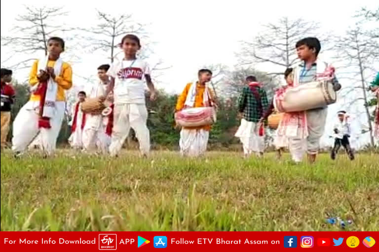 Drum playing workshop in Kaliabor