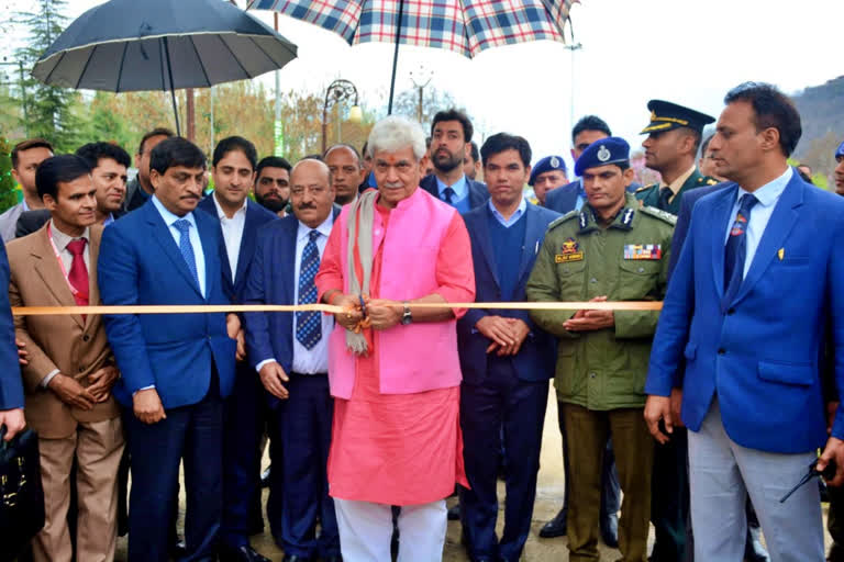 Tourists jubilant as LG Manoj Sinha inaugurates Asia's largest Tulip garden in Srinagar