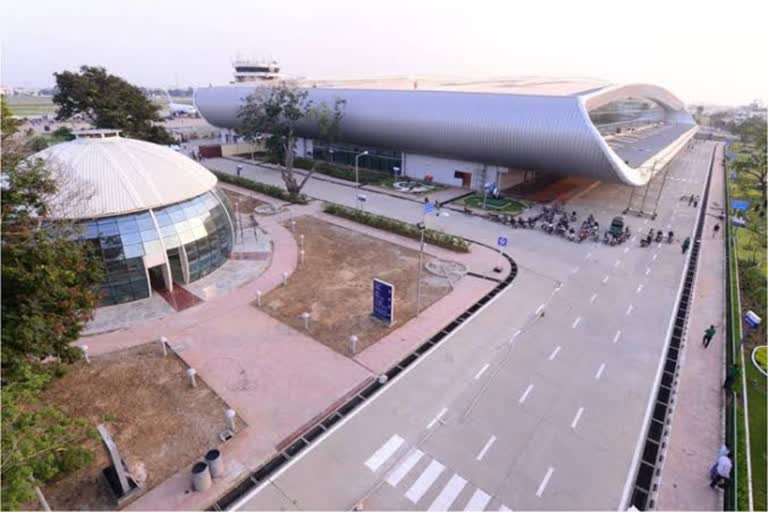 Vadodara Airport : પરદેશ જનાર માટે ખુશીના સમાચાર, ઇન્ટરનેશનલ એરપોર્ટની મળી મંજૂરી