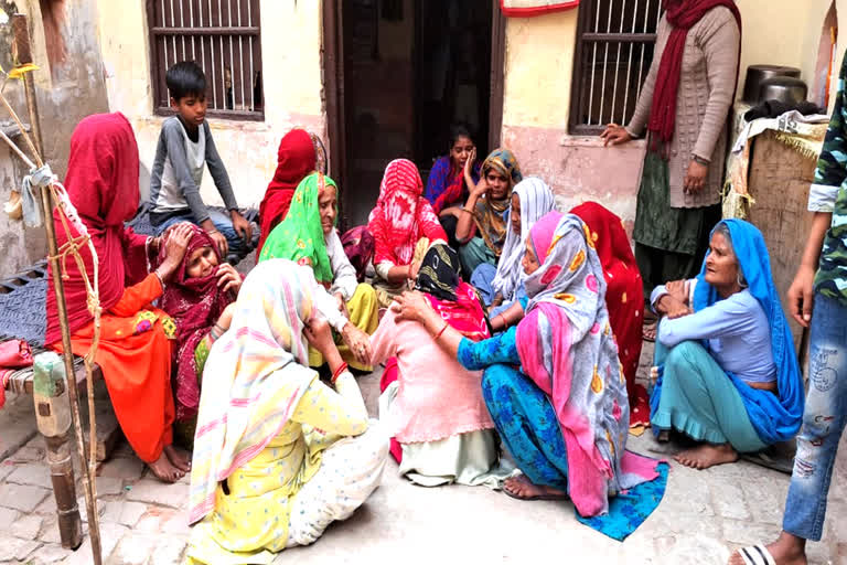 family commits suicide in Garhi village of Rewari