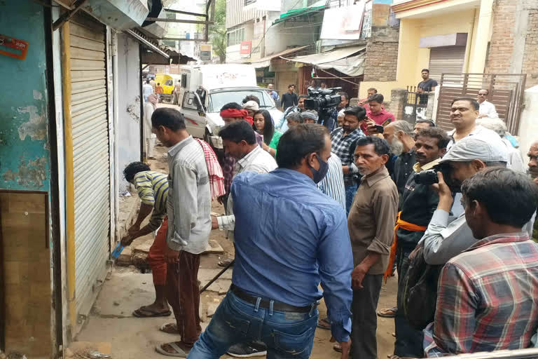 Umesh Pal murder: Shooter Ghulam's house demolished by PDA officials