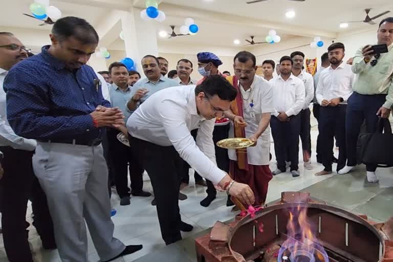 Somnath Temple: સોમનાથ મંદિરમાં હવે પ્રાકૃતિક ગેસ પર બનાવાશે ભોજન અને પ્રસાદ, ટ્રસ્ટની સાથે ભક્તોને પણ ફાયદો