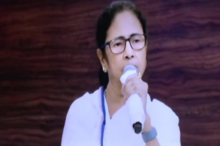 West Bengal CM Mamata Banerjee to stage dharna to protest against Centre's apathy