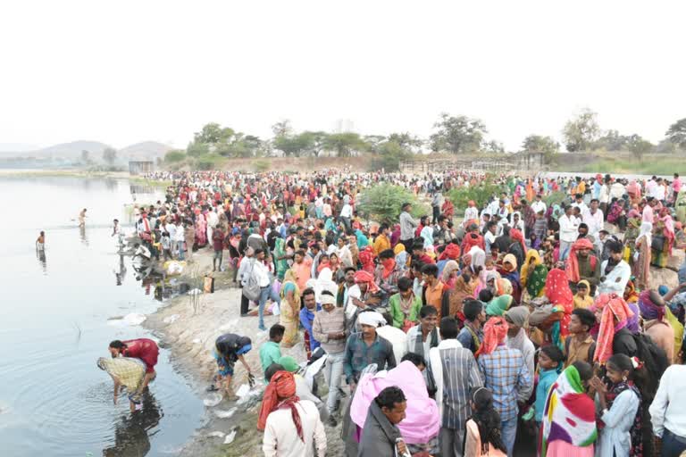 Chitra Vichitra Mela: ગુણભાંખરી ગામમાં યોજાયો ચિત્રવિચિત્ર મેળો, આદિવાસીઓની લોકસંસ્કૃતિના થયા દર્શન