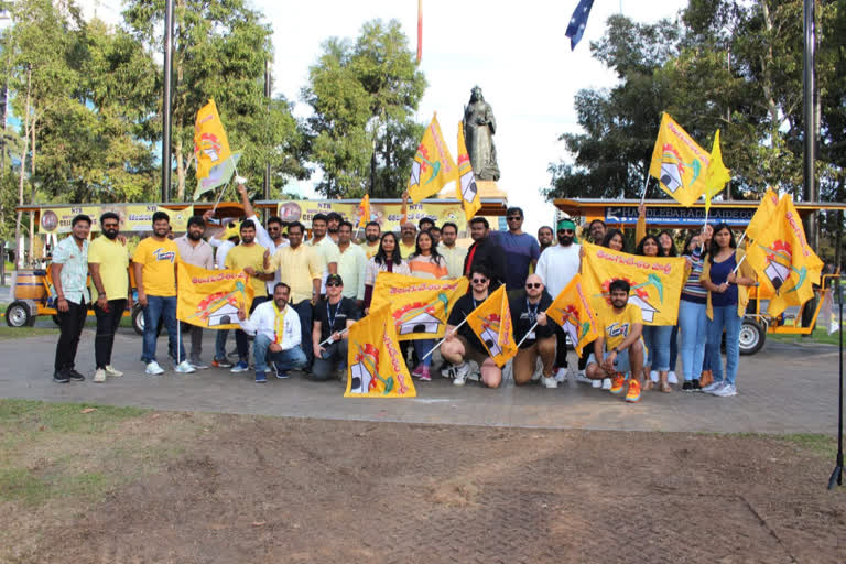 తెలుగుజాతి పౌరుషాన్ని, తెలుగుజాతి ఆత్మగౌరవాన్ని ప్రపంచం నలువైపులా చాటి చెప్పిన మహనీయుడు, విశ్వ విఖ్యాత నటసార్వభౌమ స్వర్గీయ నందమూరి తారకరాముని శత జయంతి ఉత్సవాలను పురస్కరించుకొని దక్షిణ ఆస్ట్రేలియాలోని అడిలైడ్ నగరంలో స్థానిక NRI టీడీపీ సెల్ ఆధ్వర్యంలో వినూత్నమైన సైకిల్ ర్యాలీ నిర్వహించారు