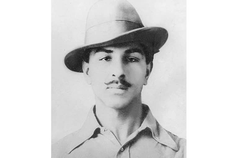 7 Bollywood Movies Inspired by bhagat singh