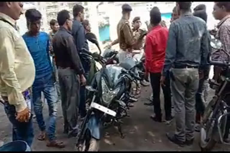 high-speed-bike-rider-killed-an-elderly-person-died-on-the-spot