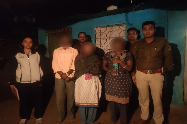 Police rescued a woman who had come to commit suicide