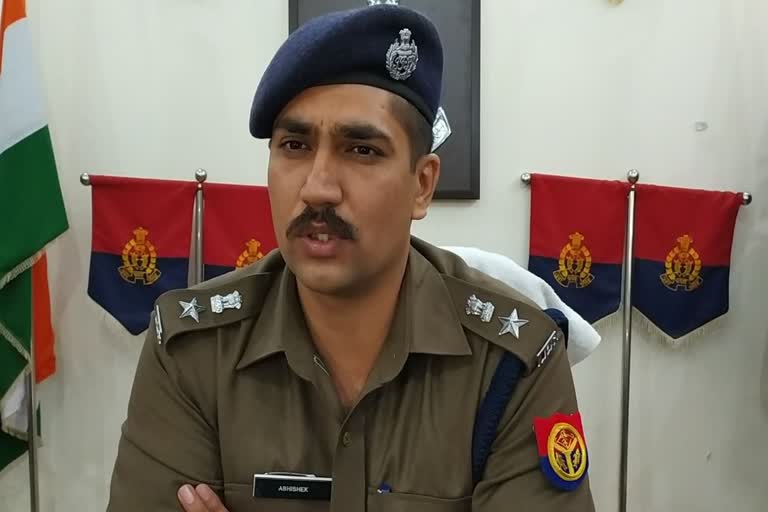 vehicle-theft-arrested-in-muzaffarnagar-two-car-and-four-bikes-seized