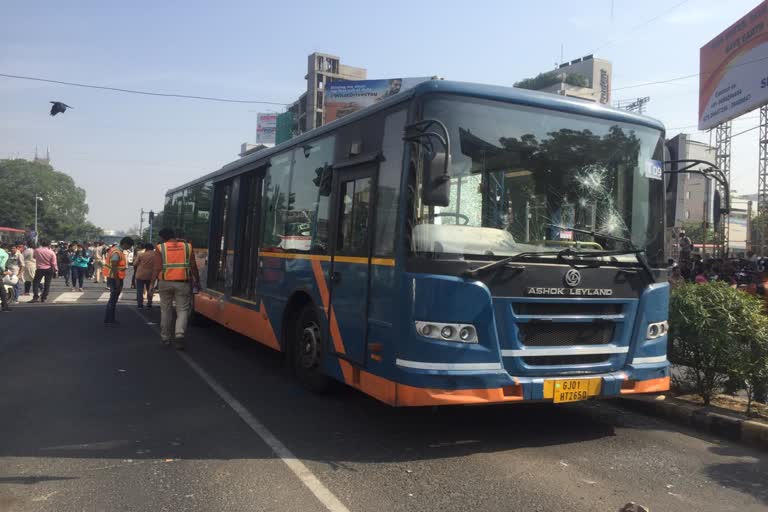 BRTS અકસ્માતમાં 2નાં મોત,  ડ્રાઈવરની બેદરકારી આવી સામે