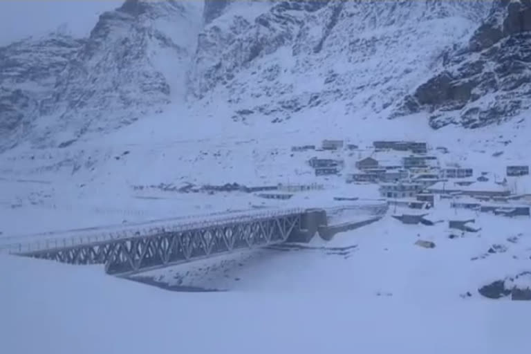 fresh snowfall in himachal