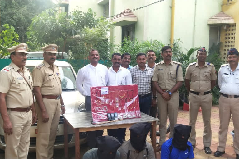 interstate robbery gang arrested in yavatmal