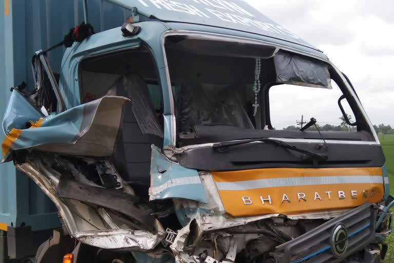 truck accident in punjab