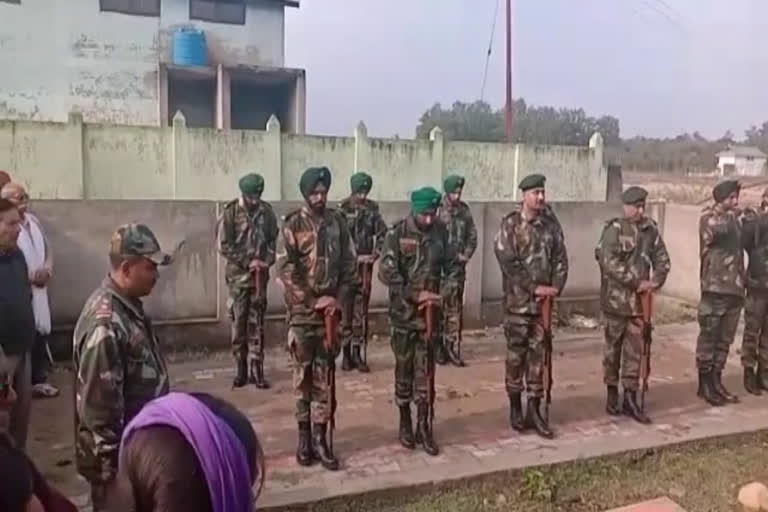 Kashmir Singh cremated