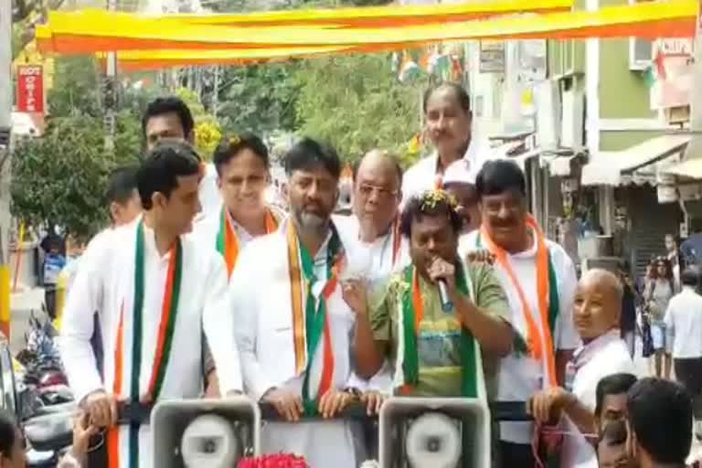 actor-sadhukokila-by-election-campaign-in-vasanthnagar