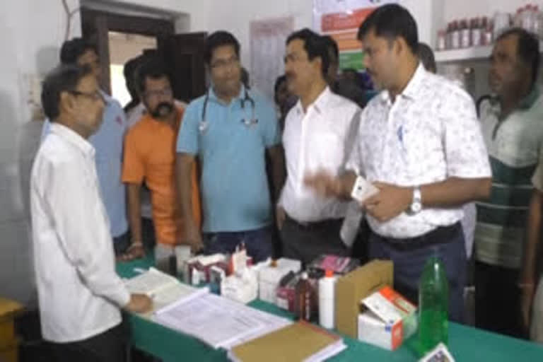 5t-team-surprise-visit-to-jajpur-hospital