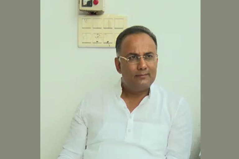 Dinesh Gundurao