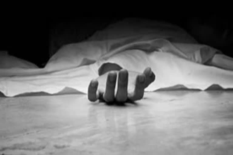 Medical student found dead in hostel room in Delhi  മെഡിക്കൽ വിദ്യാർത്ഥി ഹോസ്റ്റലിൽ മരിച്ച നിലയിൽ  Medical student found dead  കസ്തൂർബ ഗാന്ധി ആശുപത്രി  Kasthurba Gandhi Hospital