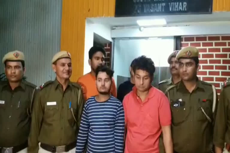 Delhi Police arrested 2 people for child theft in delhi