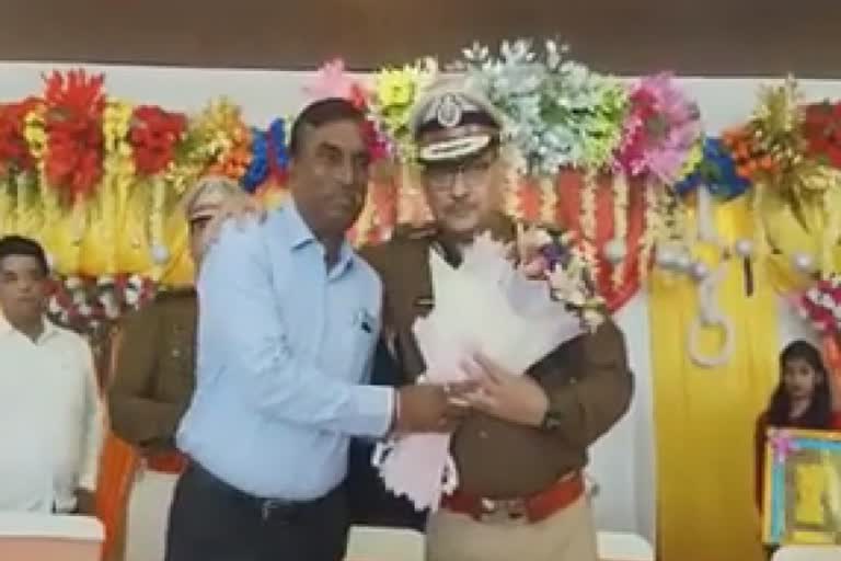 DGP honored police officers in begusarai