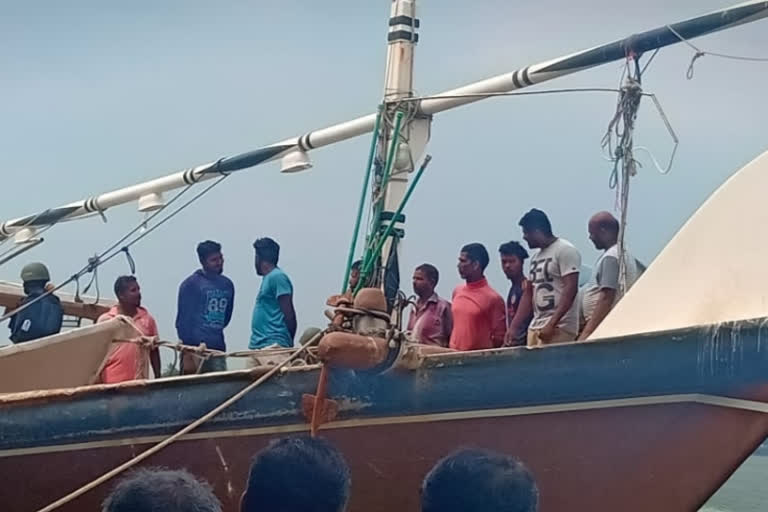 Fishermen escaped from Yemen brought to Kochi