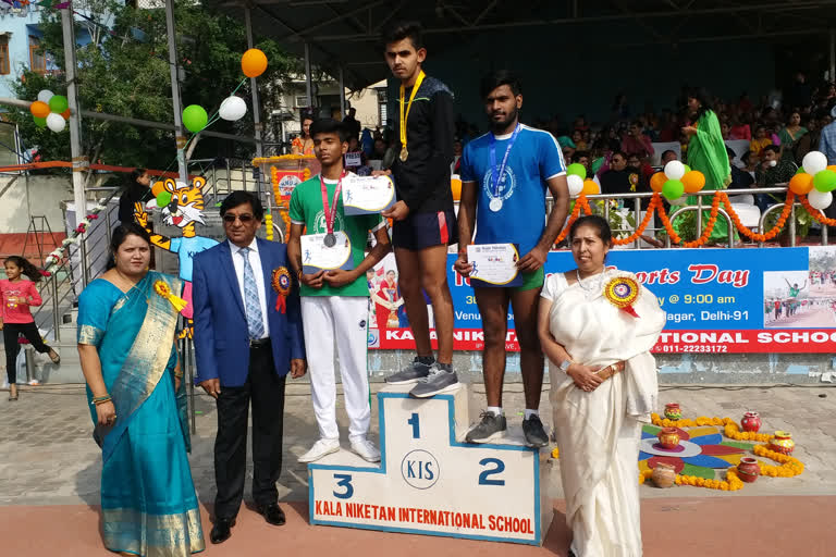 Sports competition organized in sports complex of Vinod Nagar