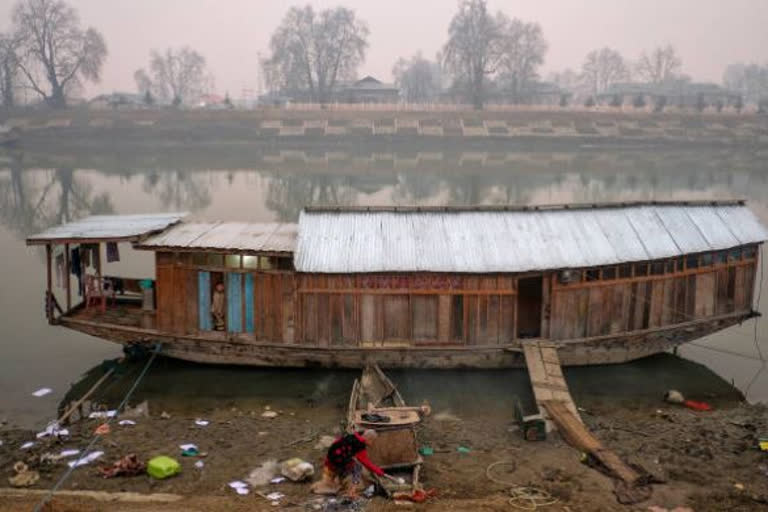 کشمیر میں ہاؤس بورٹس ناپید کیوں ہو رہے ہیں