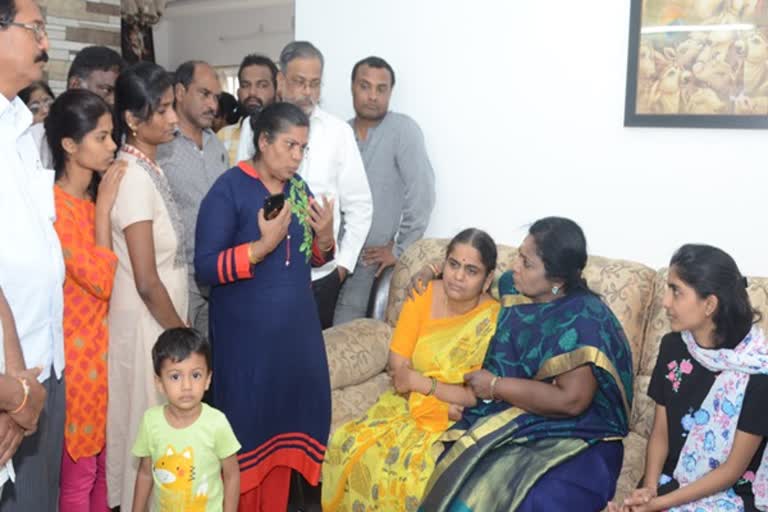 telangana governor meet victim family