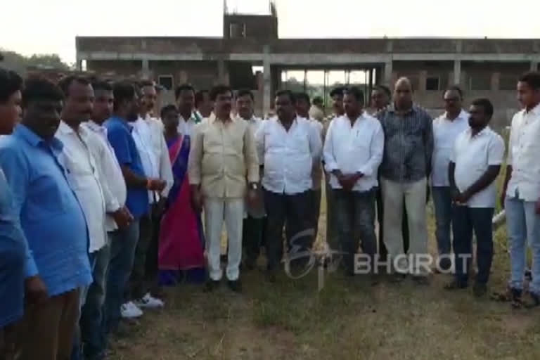 minister-visit-to-the-nizamabad-mini-stadium