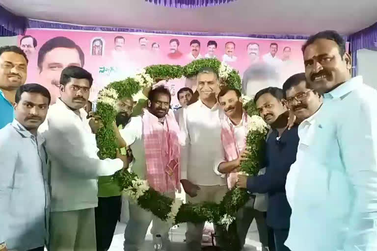 Ministers srinivas goud, harish