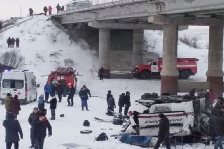 19-killed-as-bus-plunges-onto-frozen-river-in-siberia