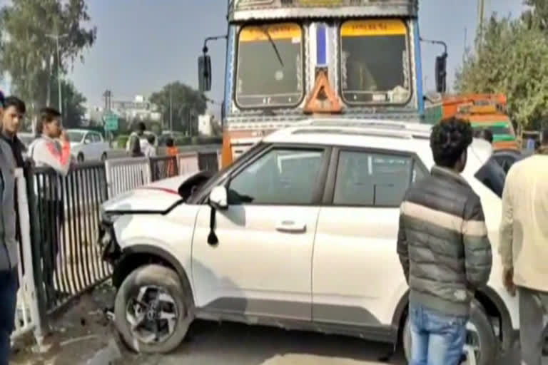 new car accident by truck in panipat