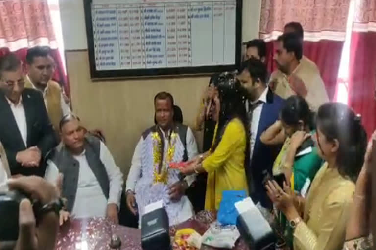 हनुमानगढ़ नगर परिषद, Hanumangarh Municipal Council, Newly appointed Chairman of Hanumangarh, सभापति ने संभाला पदभार,   सूरतगढ़ नगरपालिका , सभापति गणेश राज बंसल,