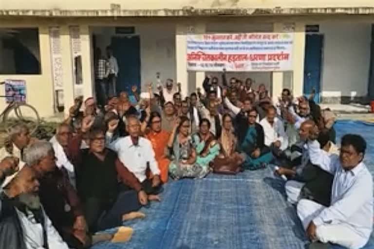 strike of teachers in supaul degree college