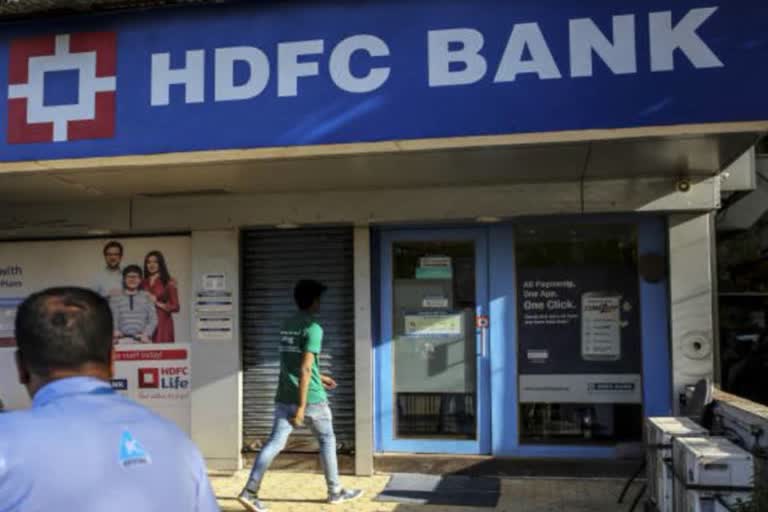 HDFC mobile banking