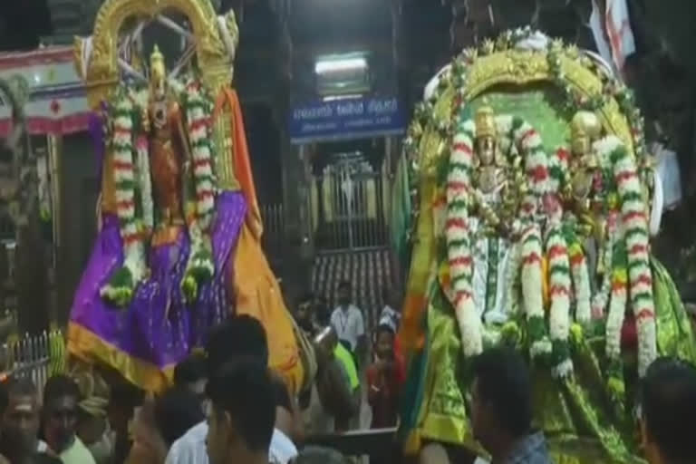 madurai-meenatchi-temple