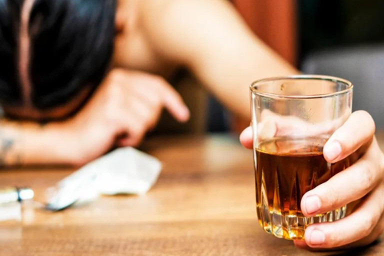 BLURRED VISION AND WEAKENED BRAIN-EFFECTS OF INTOXICATION