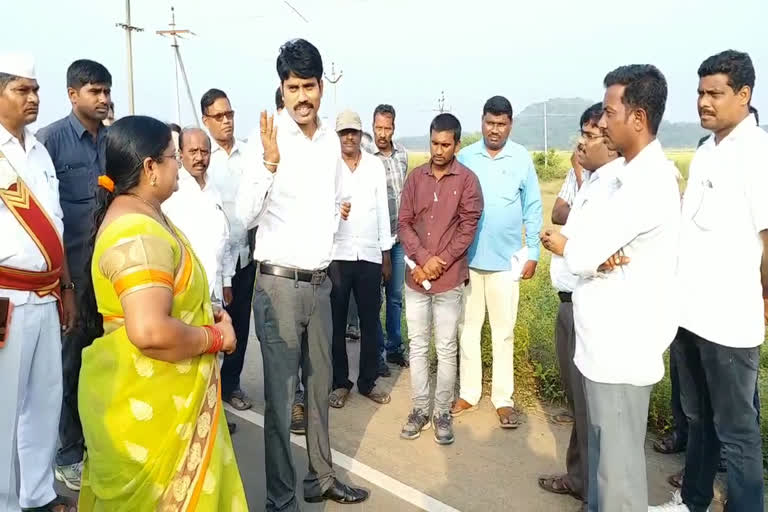 mulugu collector narayanareddy visited medaram and inspected development works