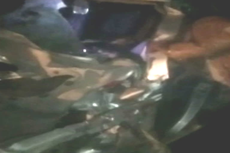 5-people-died-in-a-horrific-road-accident-in-ujjain