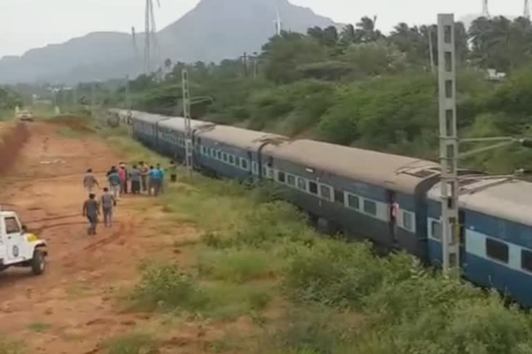 Train came late due to malfunction of train wiring