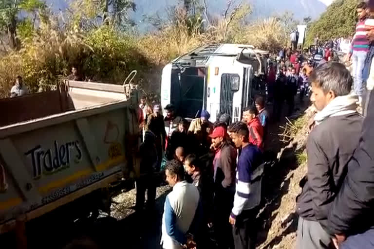 road accident in haldwani