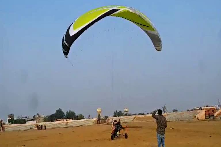 Power para gliding in bharatpur, bhartpur latest news, भरतपुर से ताजा खबर, भरतपुर की खबरें हिंदी में, भरतपुर का पर्यटन, भरतपुर पर्यटन की खबरें, bharatpur tourism news