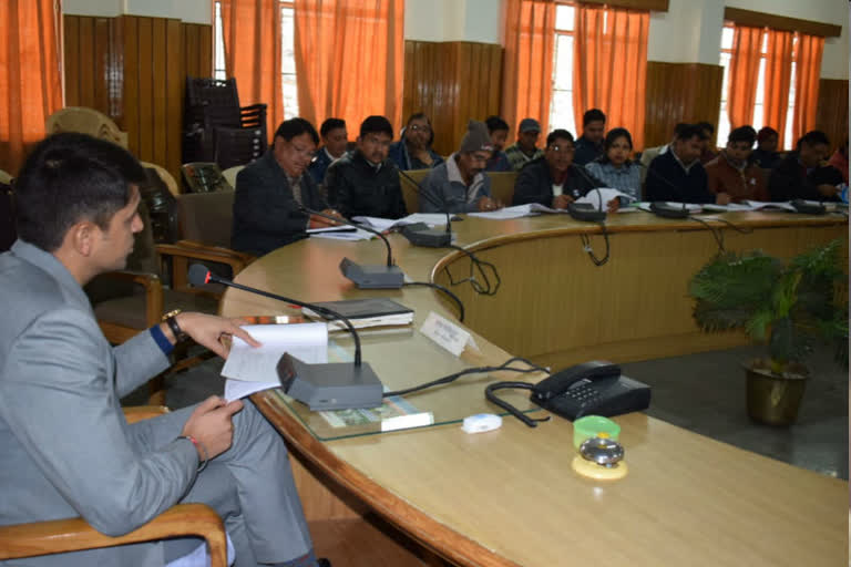 revenue-staff-meeting-in-rudraprayag