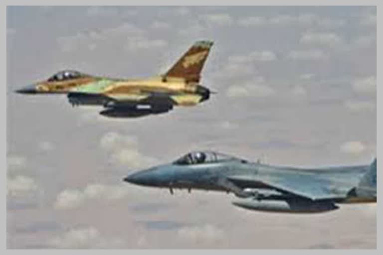 Israeli air strikes on Hamas bases